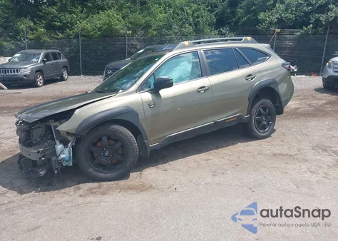 2022 Subaru Outback Wilderness z USA, uszkodzony, nr VIN 4S4BTGUD6N3192211